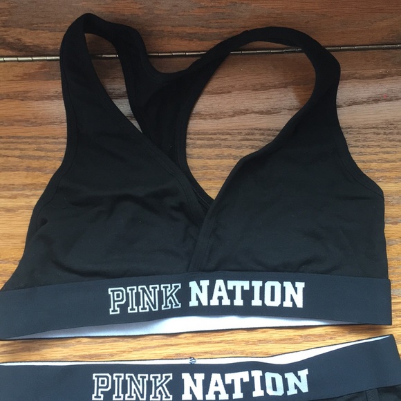 VS Pink Bundle New - Picture 4 of 8